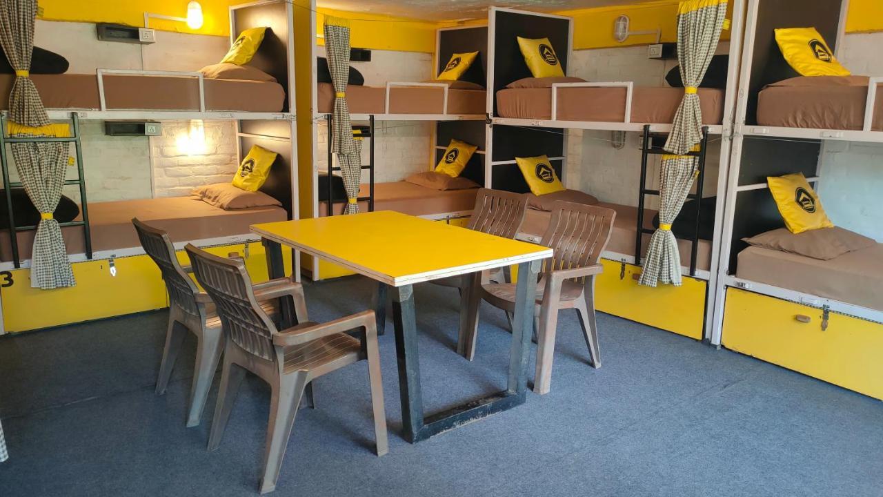 The Hosteller Rishikesh, Tapovan Exterior photo