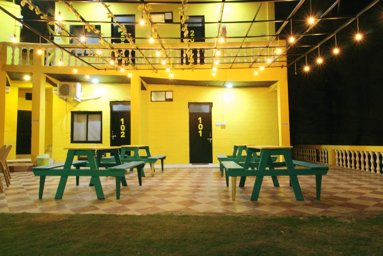 The Hosteller Rishikesh, Tapovan Exterior photo